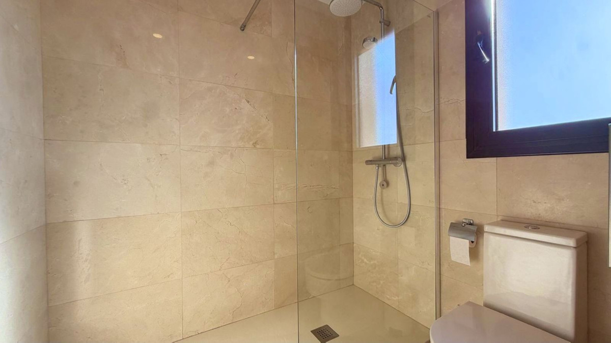 5 Bed Townhouse for sale in Estepona Costa Del Sol, Málaga, Spain