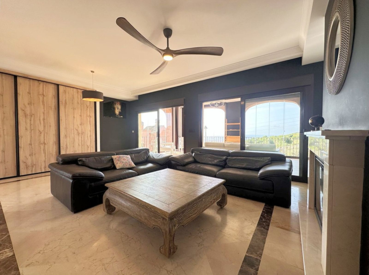 5 Bed Townhouse for sale in Estepona Costa Del Sol, Málaga, Spain