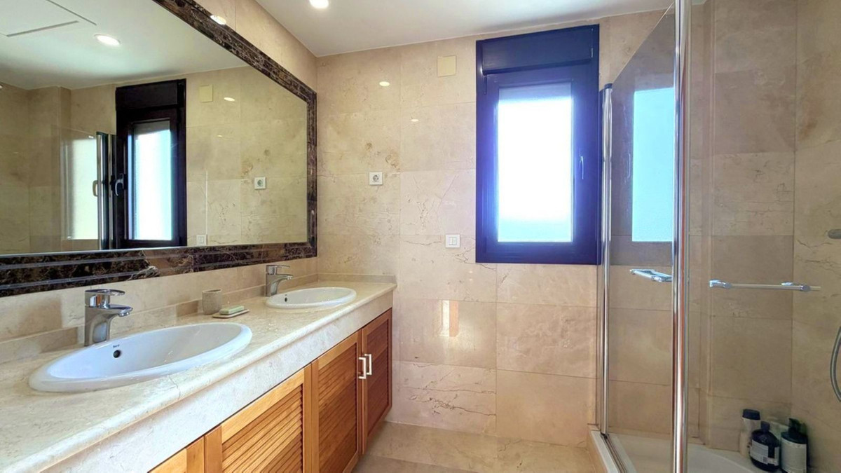 5 Bed Townhouse for sale in Estepona Costa Del Sol, Málaga, Spain