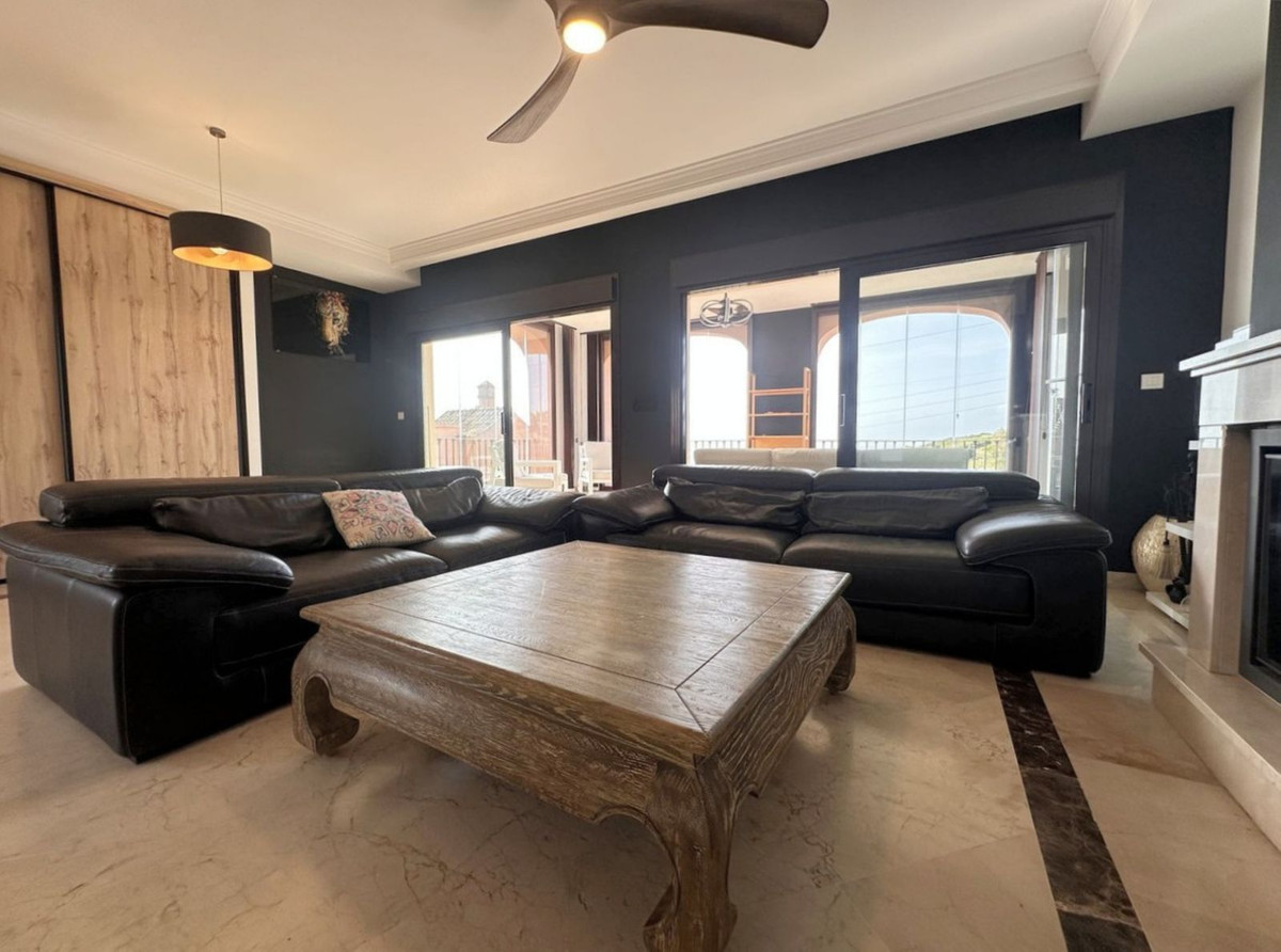 5 Bed Townhouse for sale in Estepona Costa Del Sol, Málaga, Spain