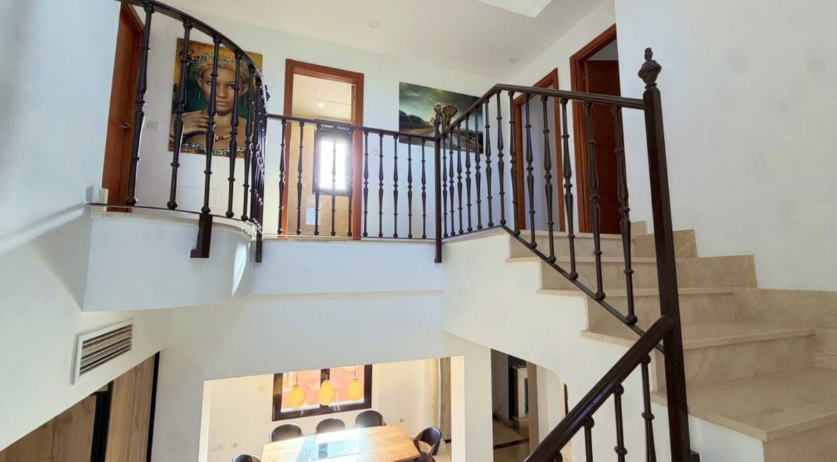 5 Bed Townhouse for sale in Estepona Costa Del Sol, Málaga, Spain