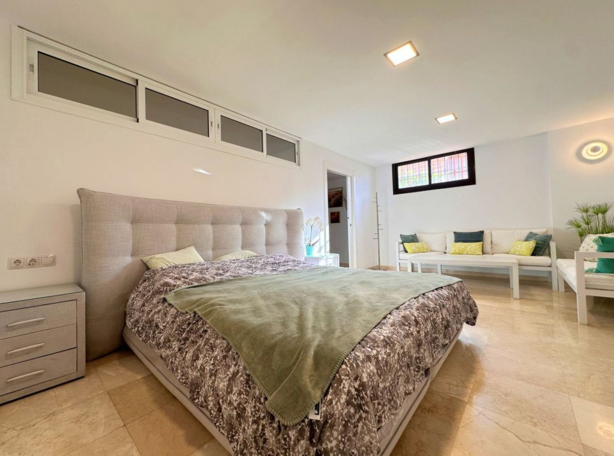 5 Bed Townhouse for sale in Estepona Costa Del Sol, Málaga, Spain