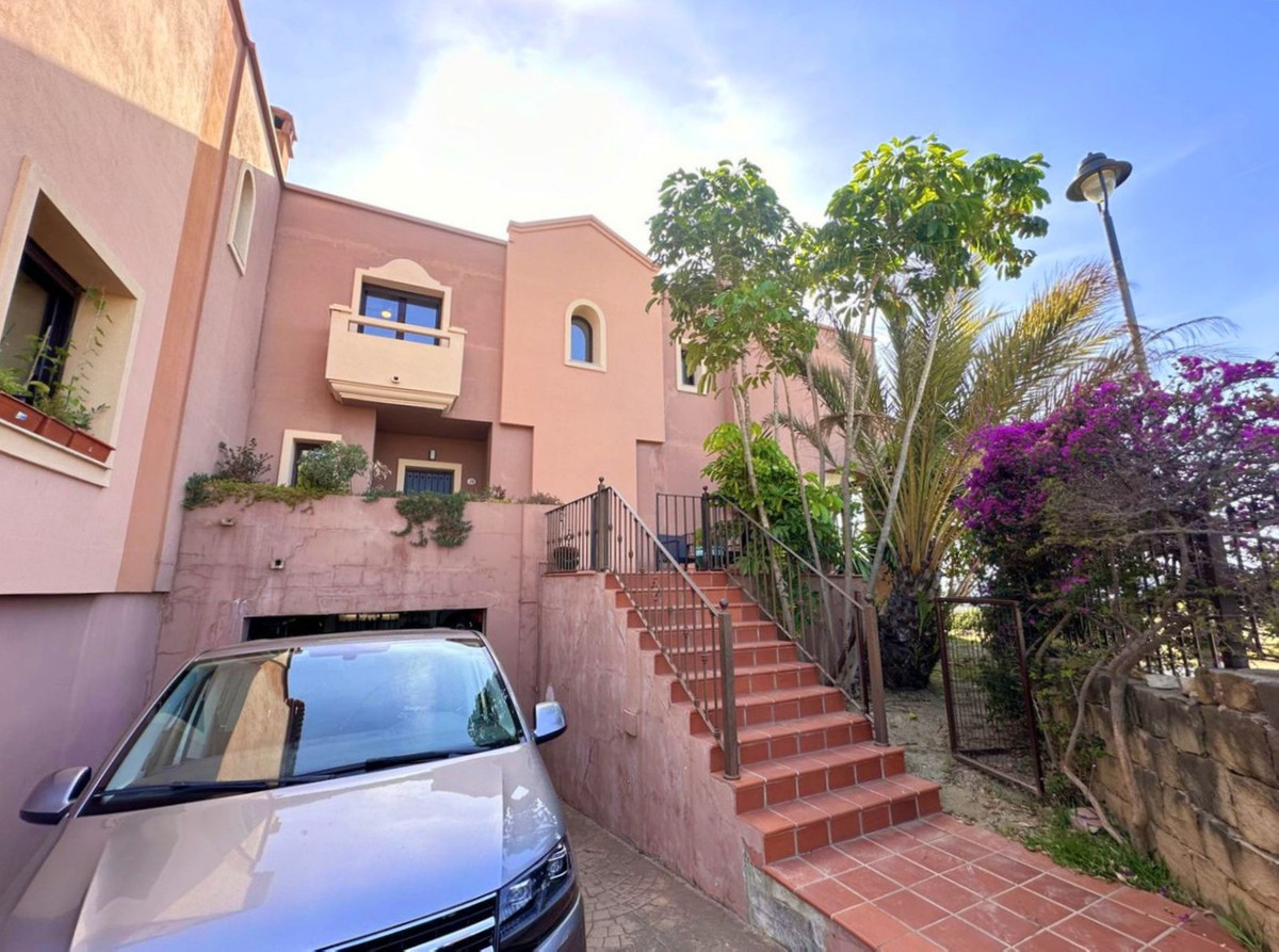 5 Bed Townhouse for sale in Estepona Costa Del Sol, Málaga, Spain