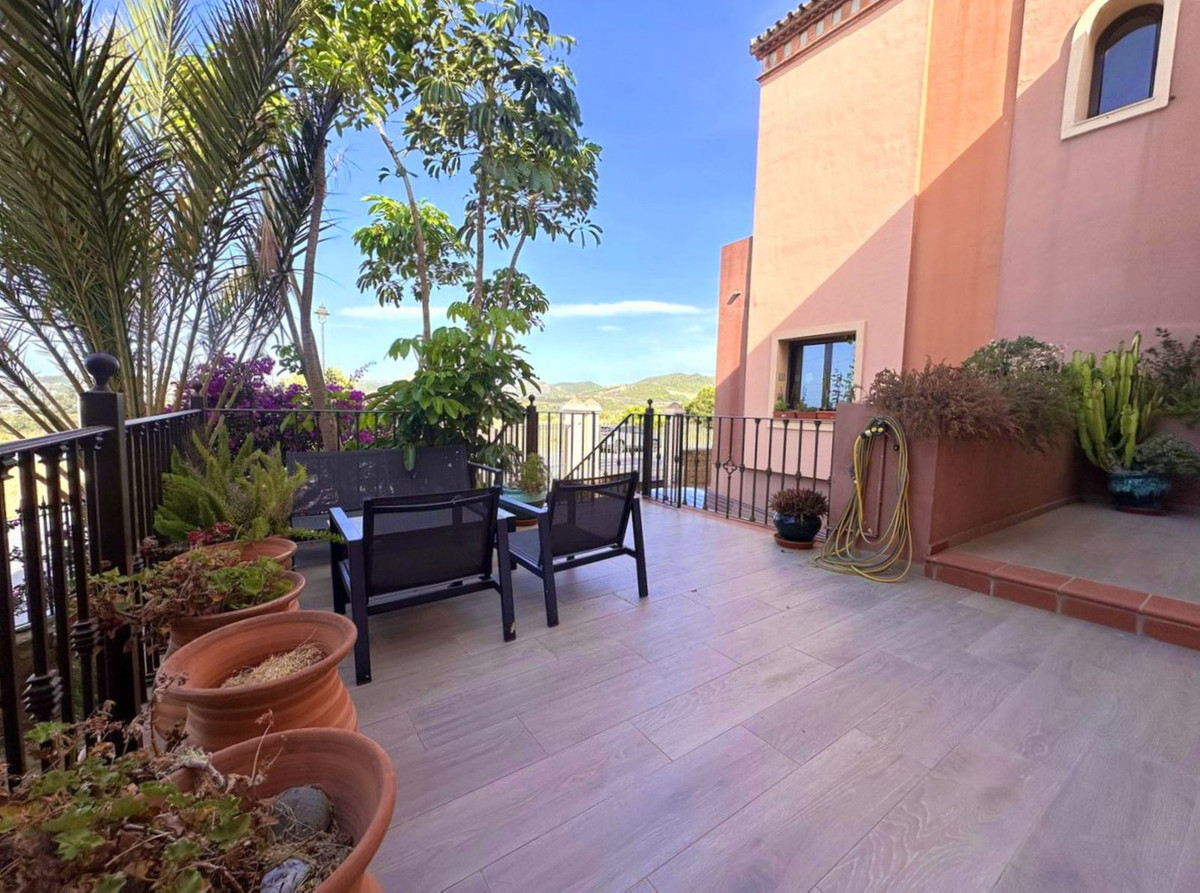 5 Bed Townhouse for sale in Estepona Costa Del Sol, Málaga, Spain