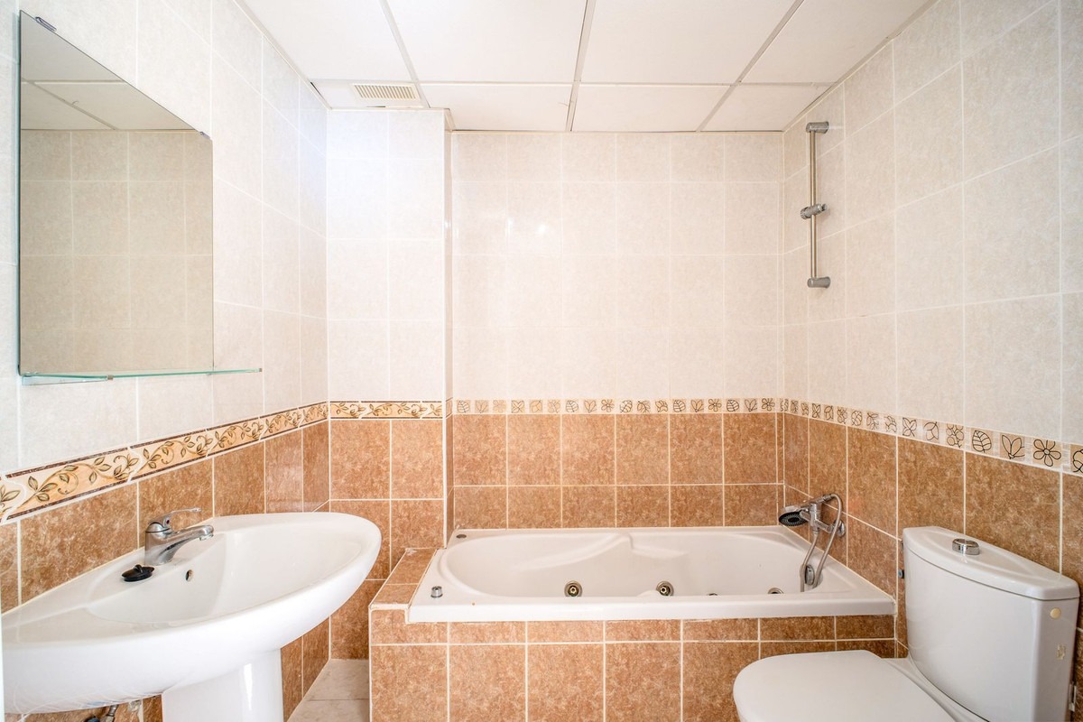 Se vende Ático de 2 dormitorios en Costa Del Sol, Málaga, España