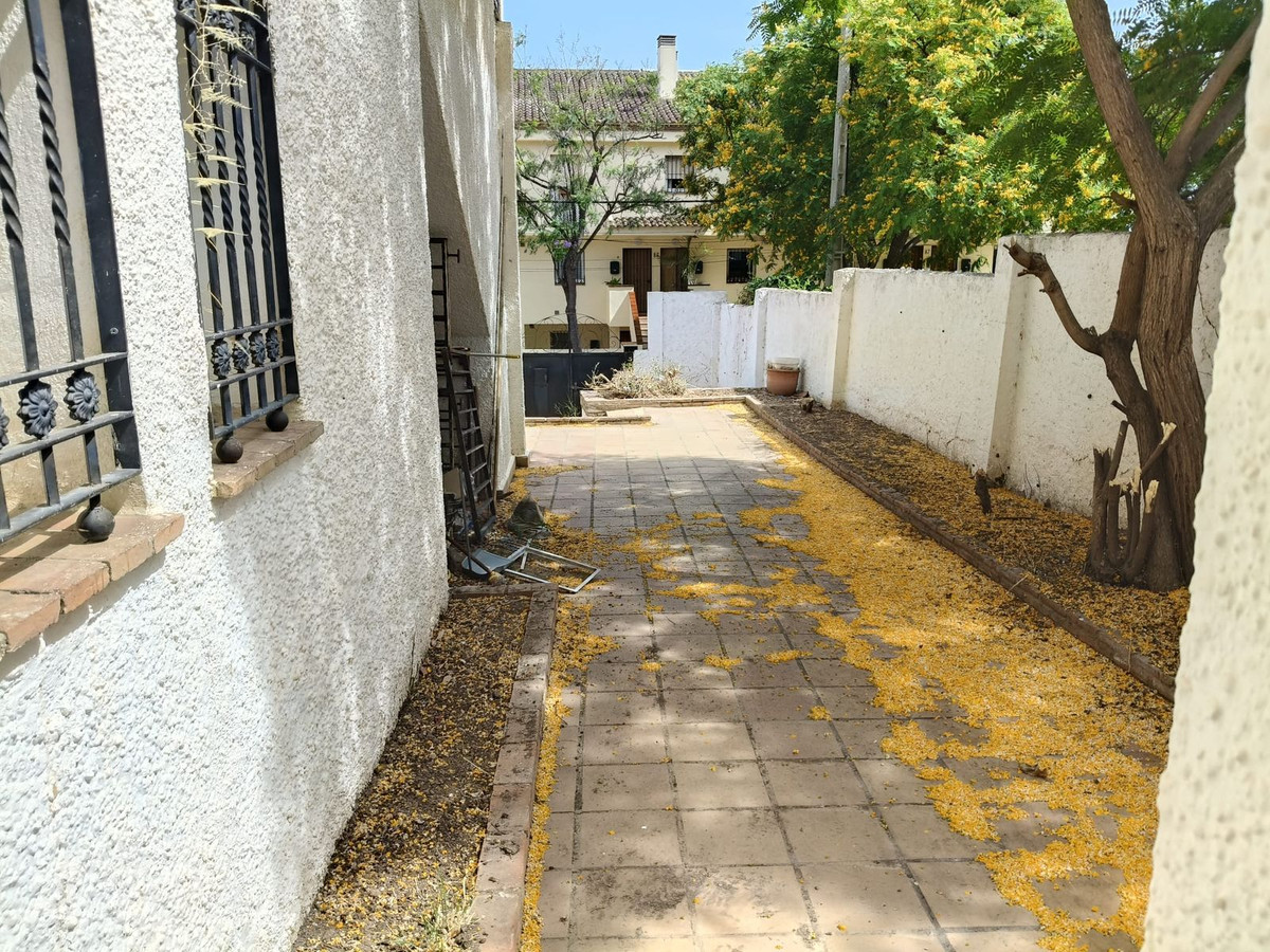 3 Bed Townhouse for sale in Torremolinos Costa Del Sol, Málaga, Spain