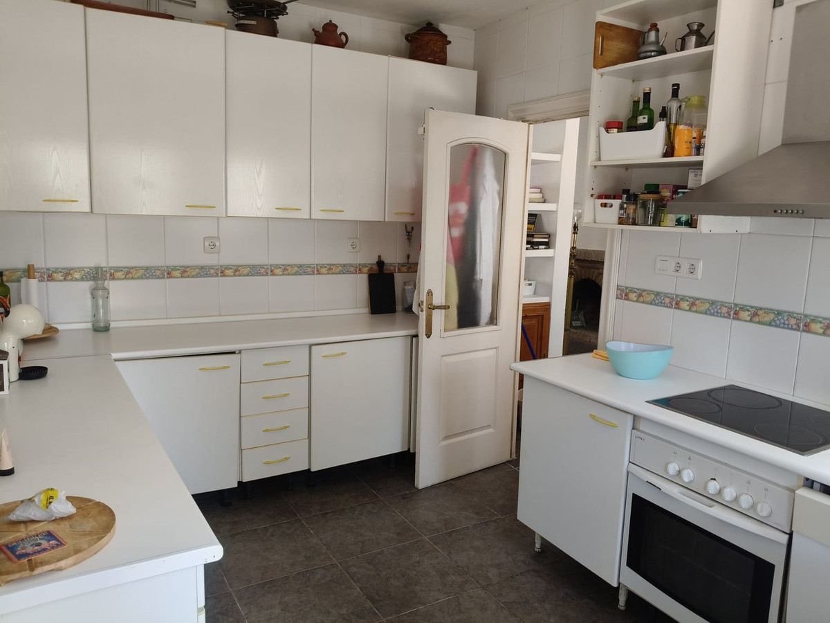3 Bed Townhouse for sale in Torremolinos Costa Del Sol, Málaga, Spain