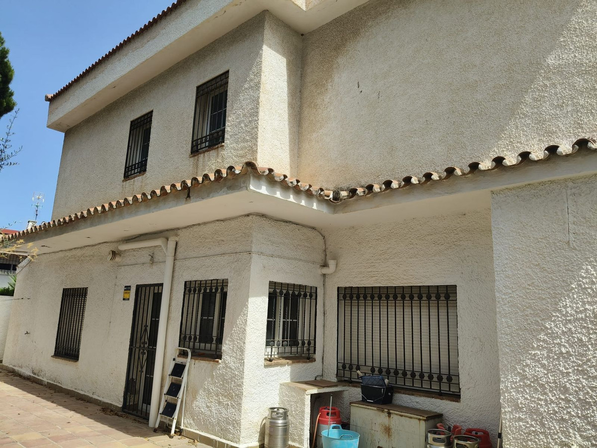 3 Bed Townhouse for sale in Torremolinos Costa Del Sol, Málaga, Spain