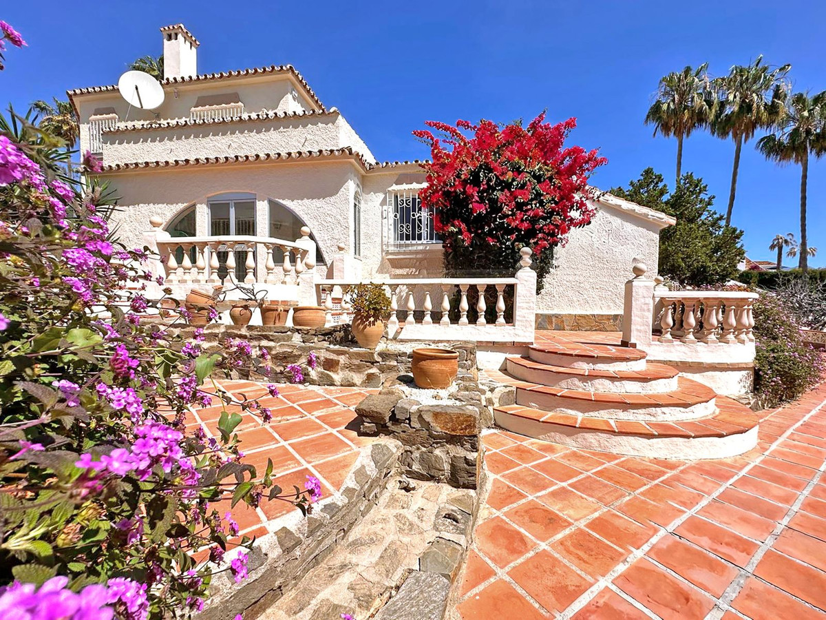 4 Bed Townhouse for sale in Mijas Costa Costa Del Sol, Málaga, Spain