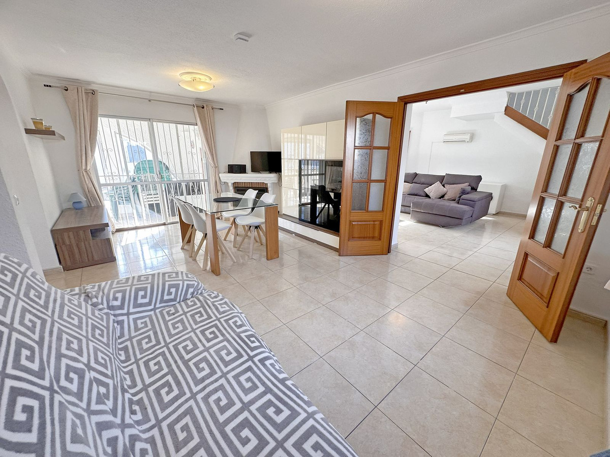 4 Bed Townhouse for sale in Mijas Costa Costa Del Sol, Málaga, Spain