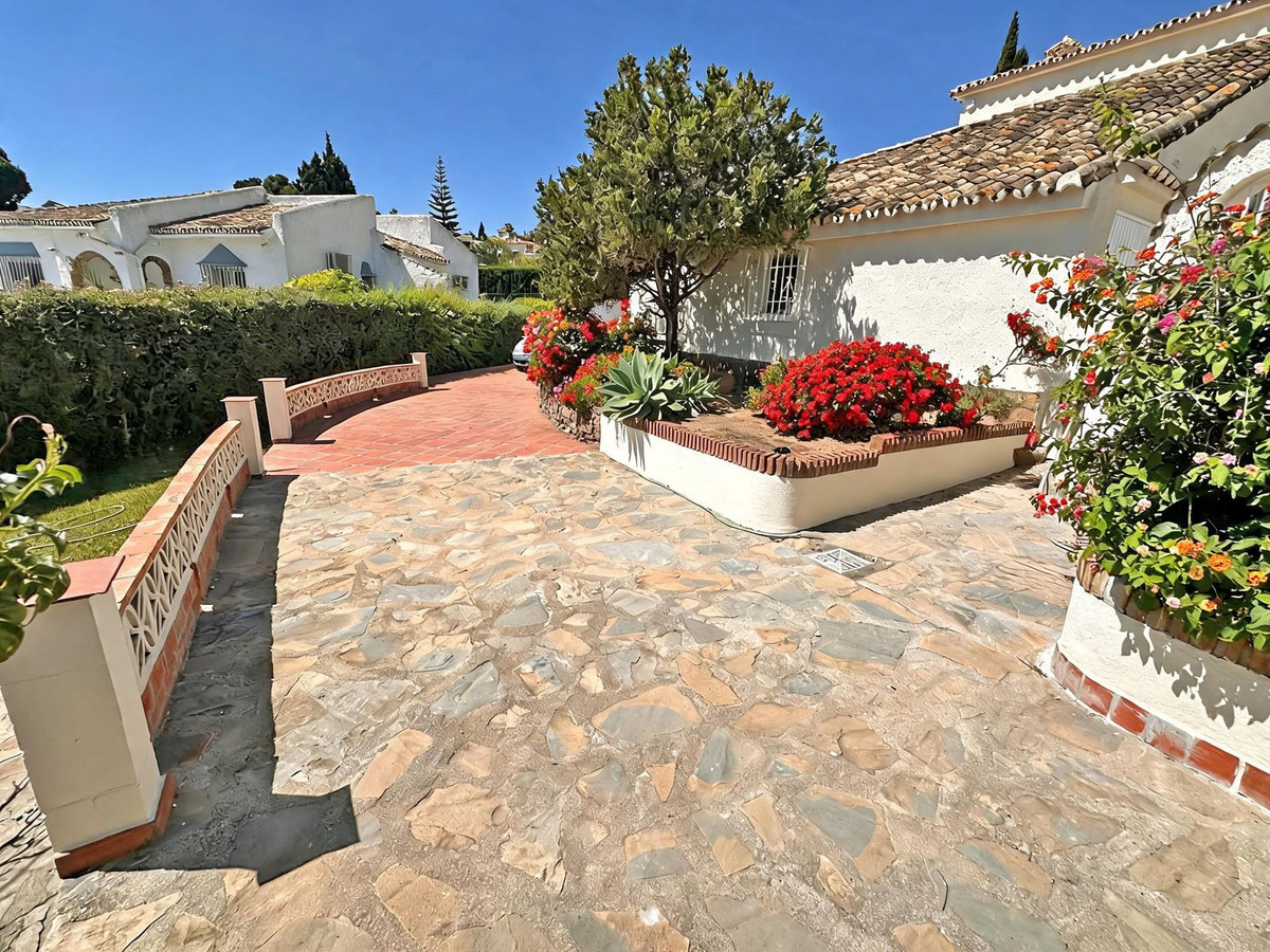4 Bed Townhouse for sale in Mijas Costa Costa Del Sol, Málaga, Spain