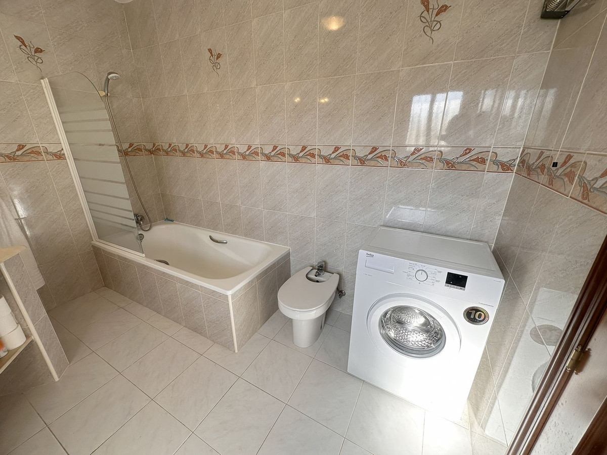 4 Bed Townhouse for sale in Mijas Costa Costa Del Sol, Málaga, Spain