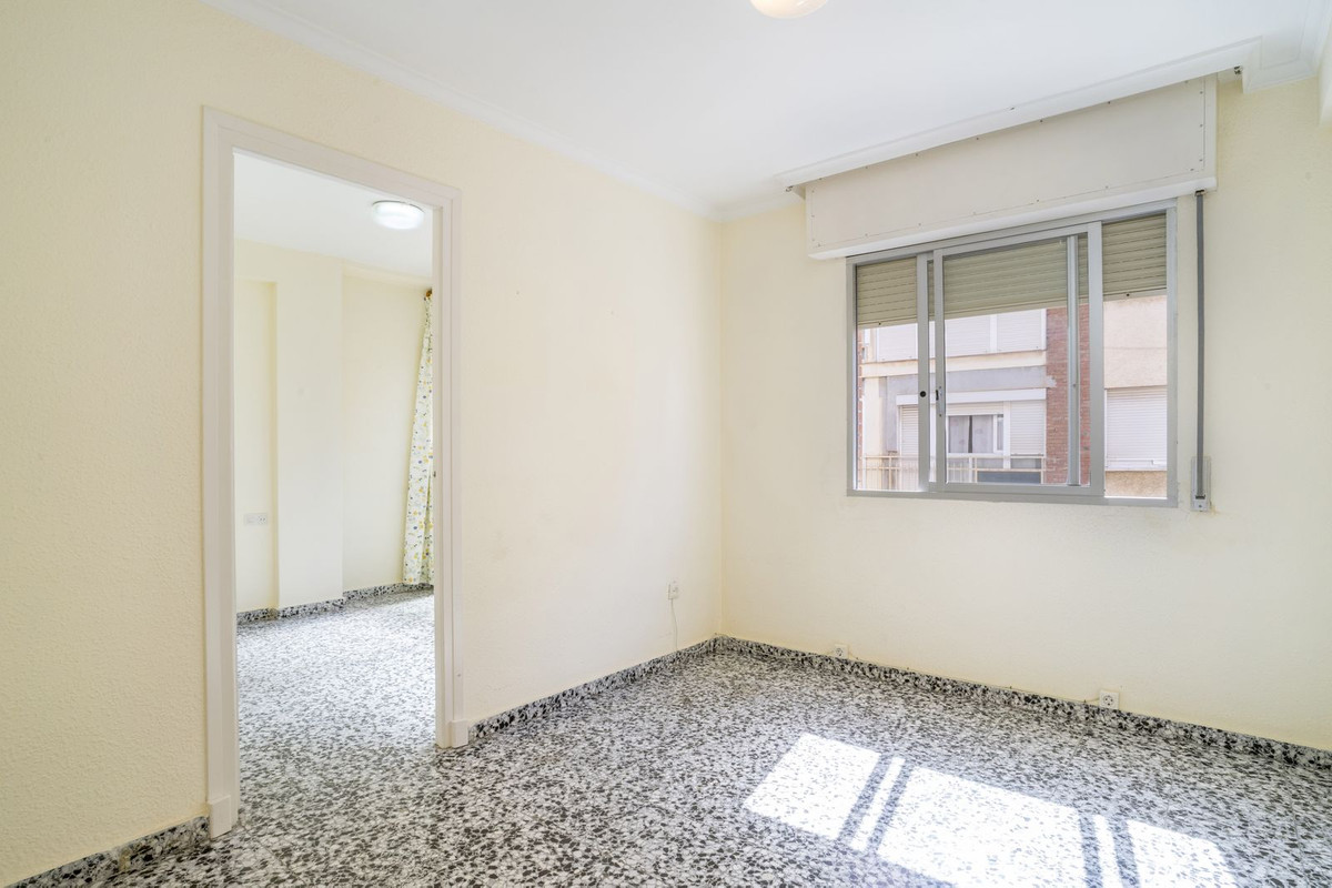 Se vende Apartamento Planta Media de 4 dormitorios en Costa Del Sol, Málaga, España