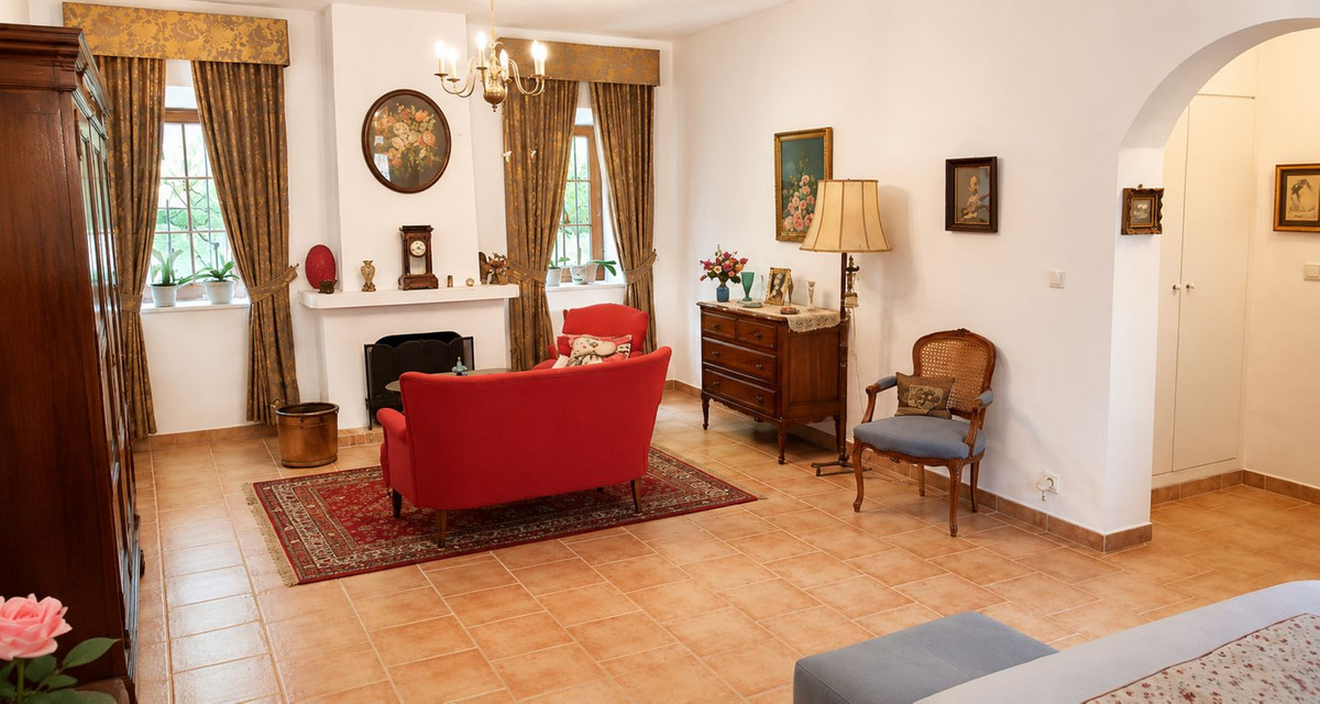 Se vende Finca - Cortijo de 3 dormitorios en Costa Del Sol, Málaga, España