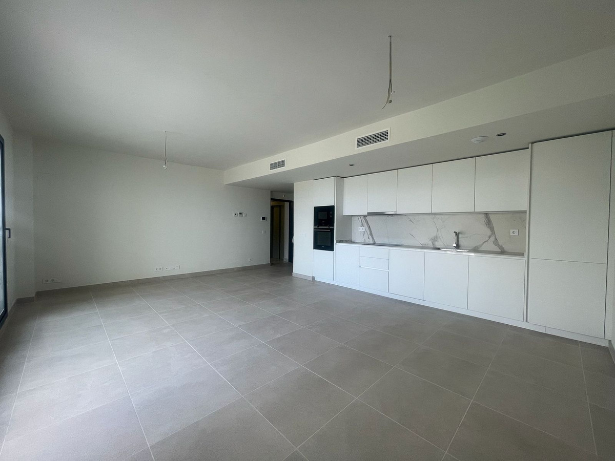 3 Bed Apartment for sale in Benalmadena Costa Del Sol, Málaga, Spain