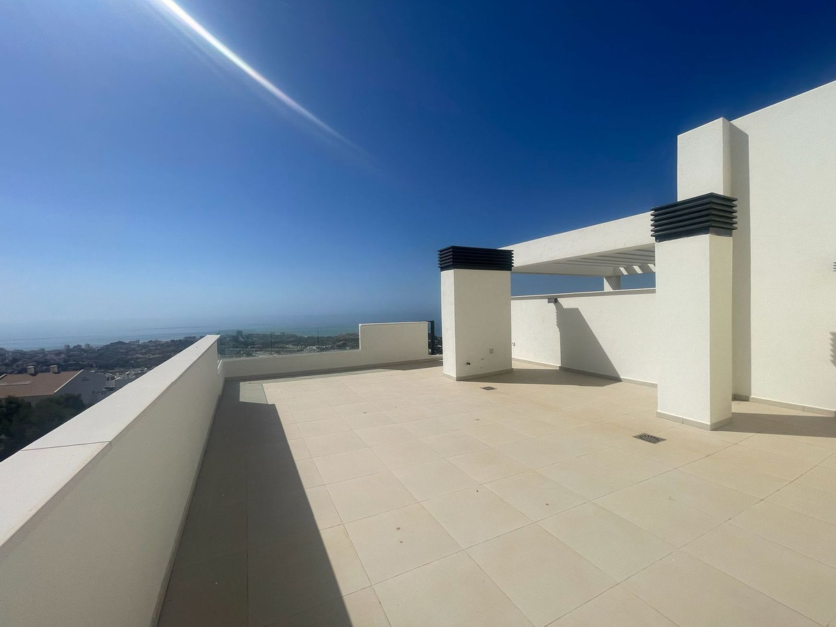 3 Bed Apartment for sale in Benalmadena Costa Del Sol, Málaga, Spain