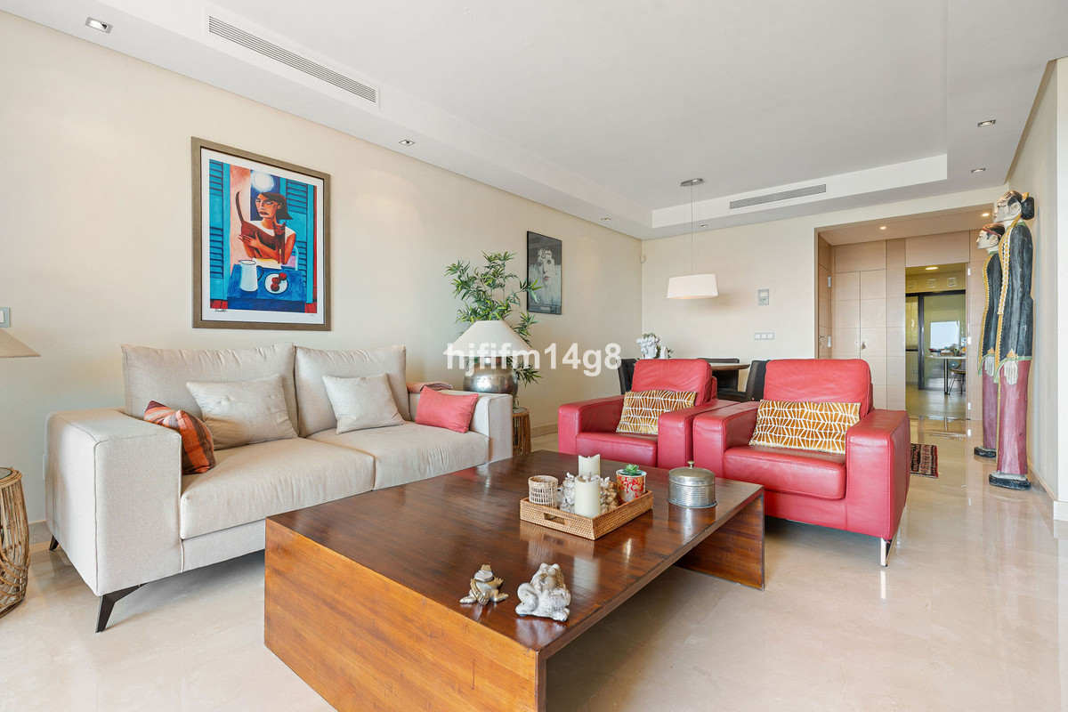 2 Bed Apartment for sale in Benahavís Costa Del Sol, Málaga, Spain