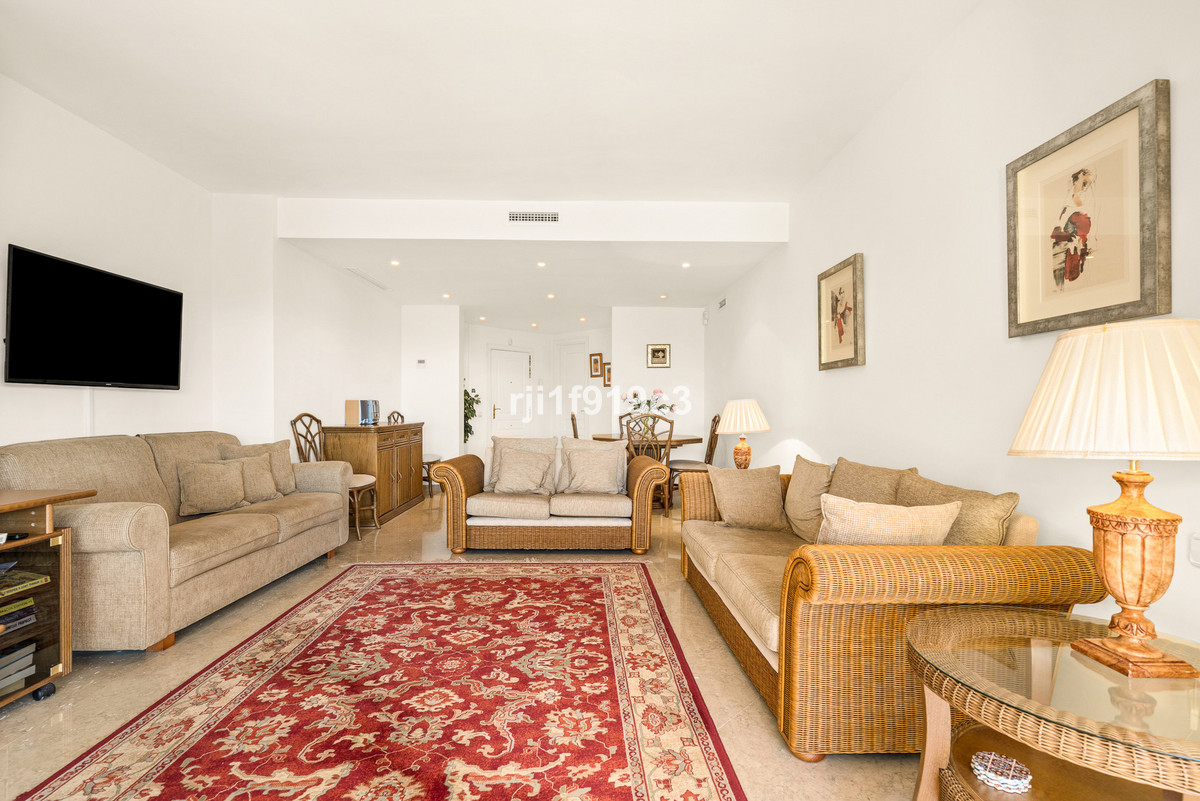2 Bed Apartment for sale in Elviria Costa Del Sol, Málaga, Spain