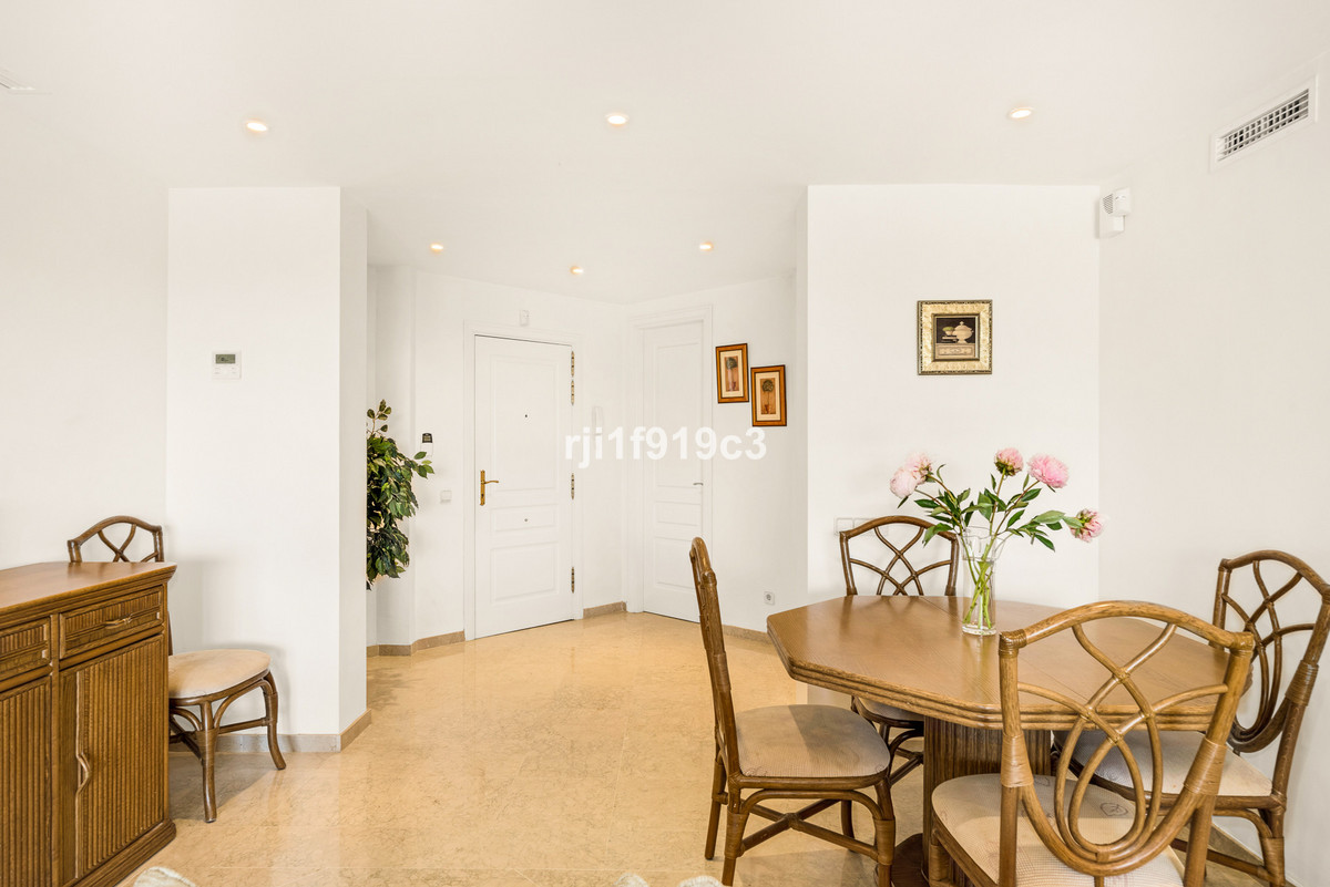 2 Bed Apartment for sale in Elviria Costa Del Sol, Málaga, Spain