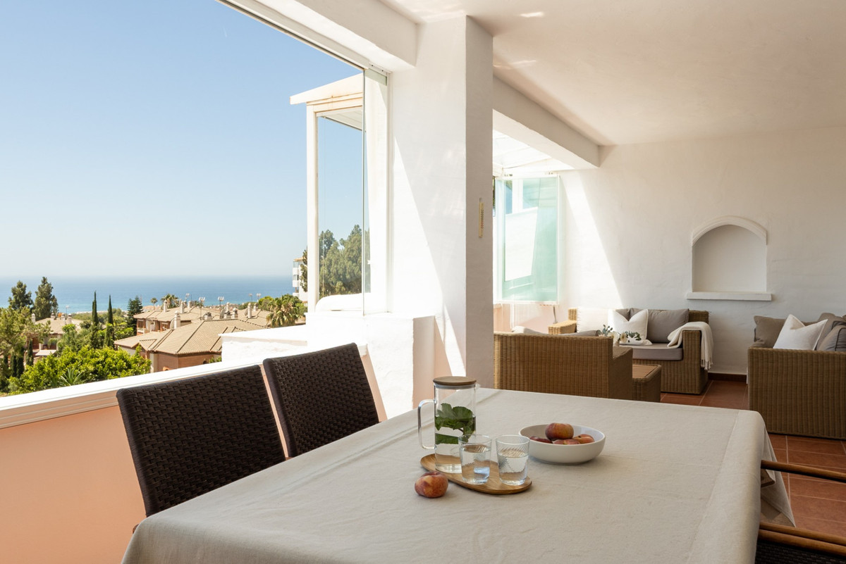 Se vende Apartamento Planta Media de 2 dormitorios en Costa Del Sol, Málaga, España