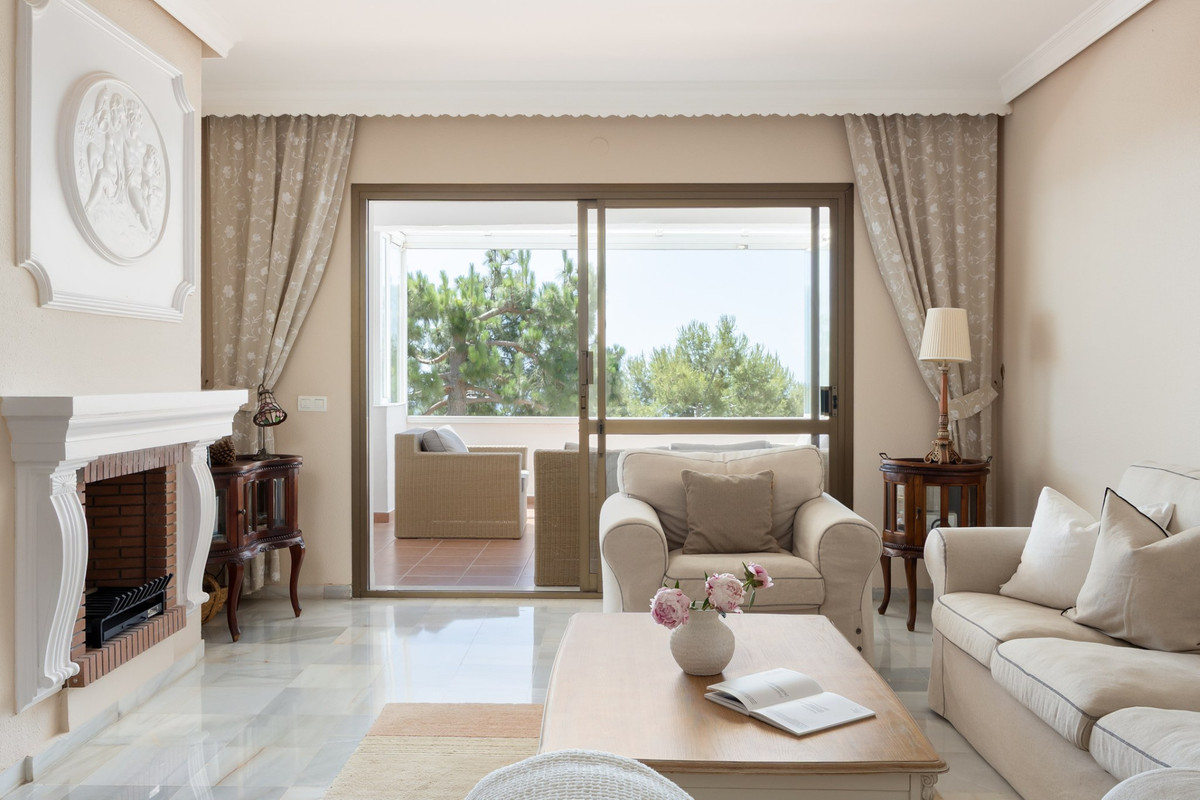 Se vende Apartamento Planta Media de 2 dormitorios en Costa Del Sol, Málaga, España
