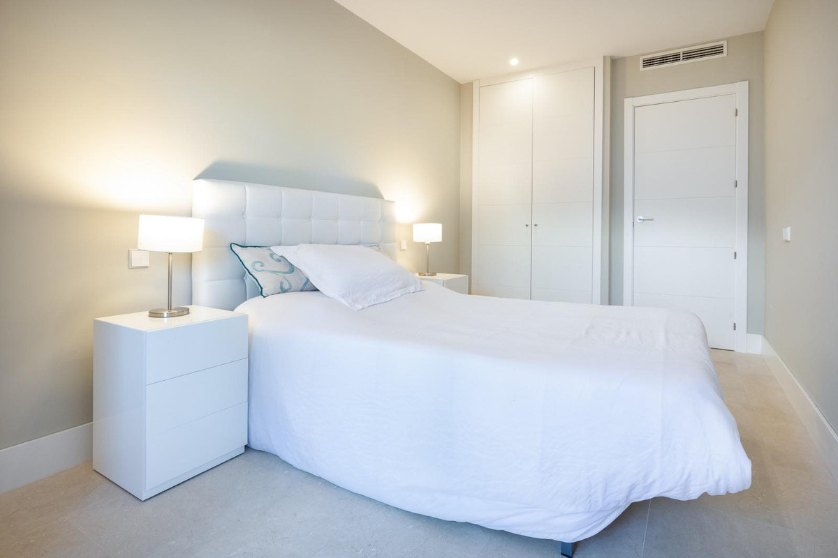 Se vende Apartamento Planta Baja de 2 dormitorios en Costa Del Sol, Málaga, España