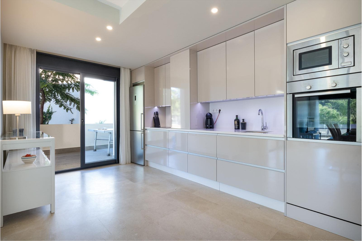 Se vende Apartamento Planta Baja de 2 dormitorios en Costa Del Sol, Málaga, España