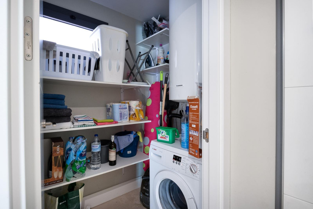 Se vende Apartamento Planta Baja de 2 dormitorios en Costa Del Sol, Málaga, España