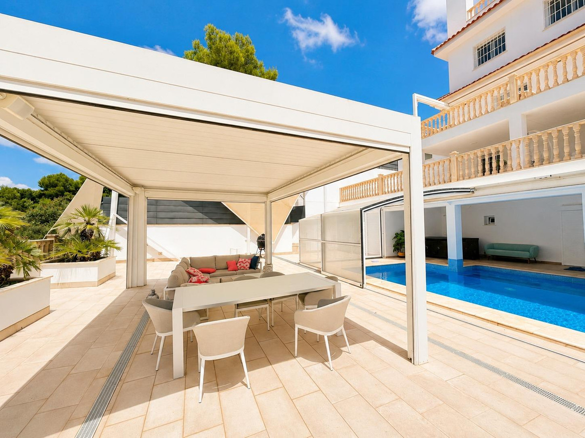 4 Bed Townhouse for sale in Campoamor Costa Blanca, Alicante, Spain