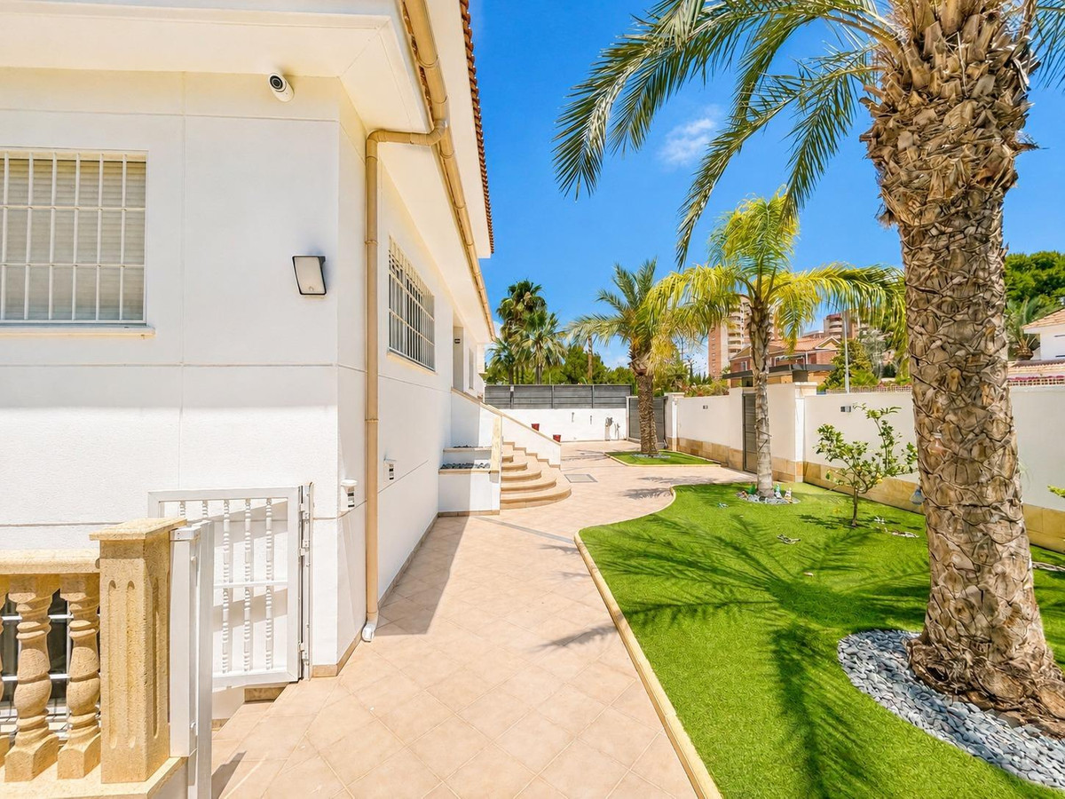 4 Bed Townhouse for sale in Campoamor Costa Blanca, Alicante, Spain