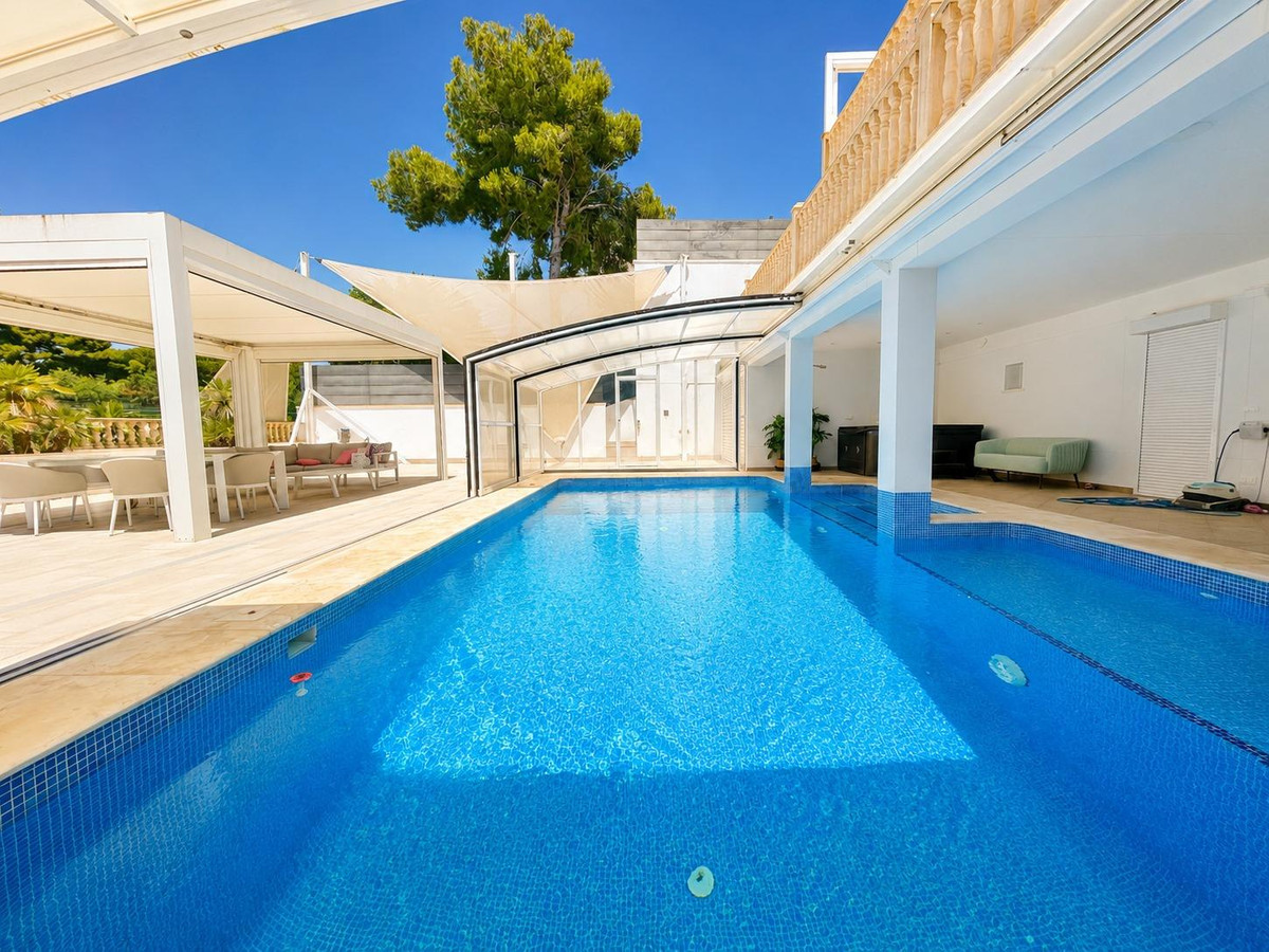 4 Bed Townhouse for sale in Campoamor Costa Blanca, Alicante, Spain