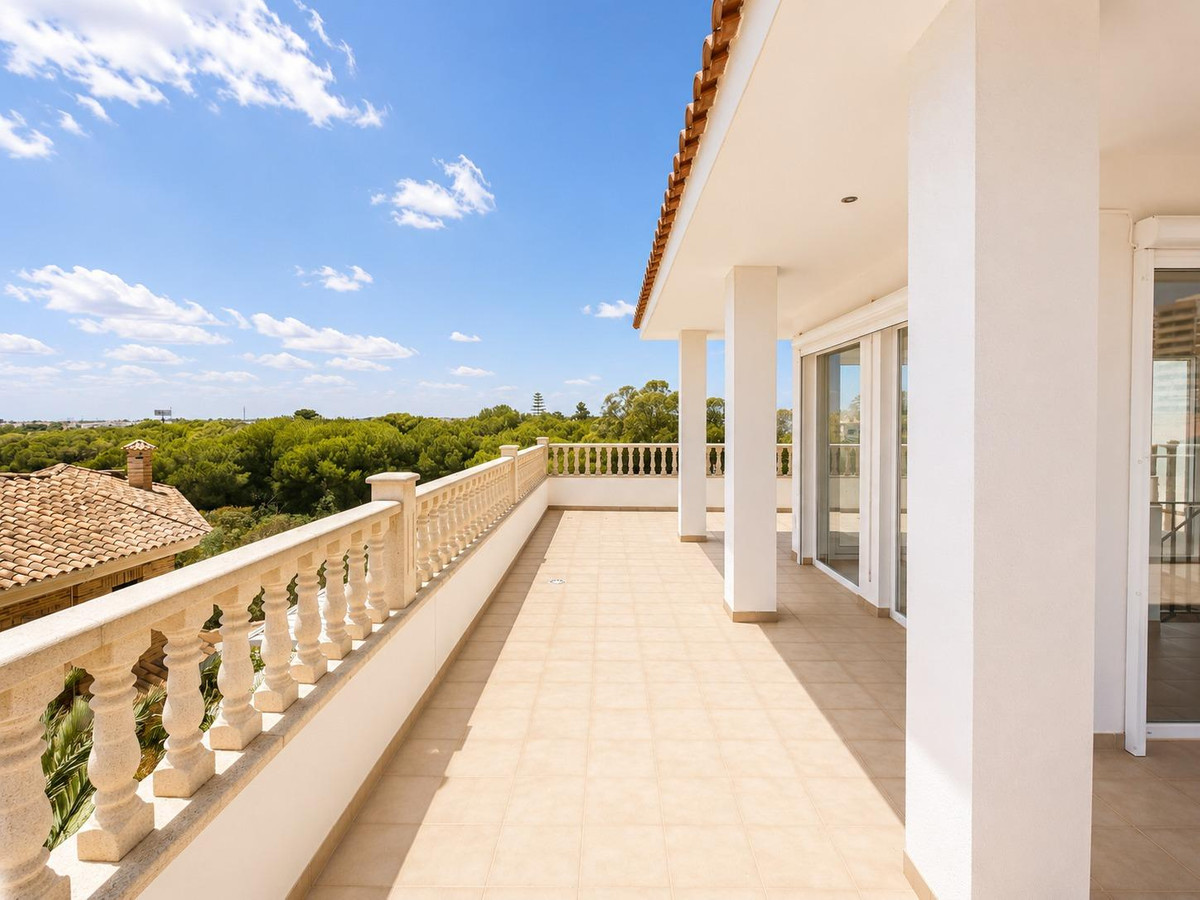 4 Bed Townhouse for sale in Campoamor Costa Blanca, Alicante, Spain