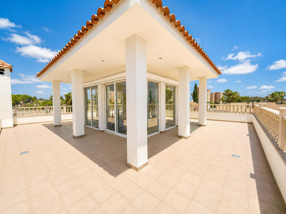 4 Bed Townhouse for sale in Campoamor Costa Blanca, Alicante, Spain