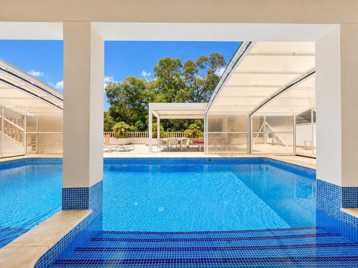 4 Bed Townhouse for sale in Campoamor Costa Blanca, Alicante, Spain