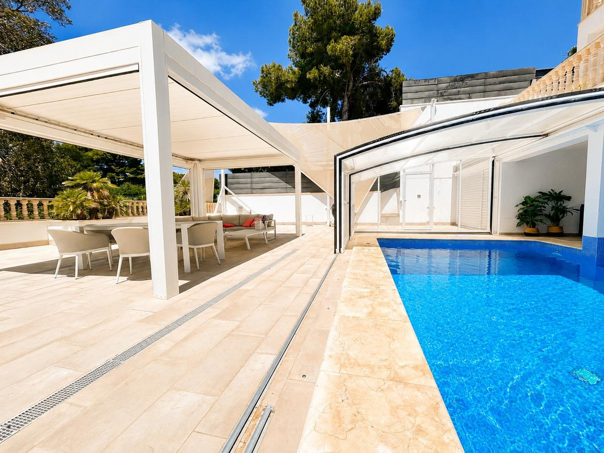 4 Bed Townhouse for sale in Campoamor Costa Blanca, Alicante, Spain
