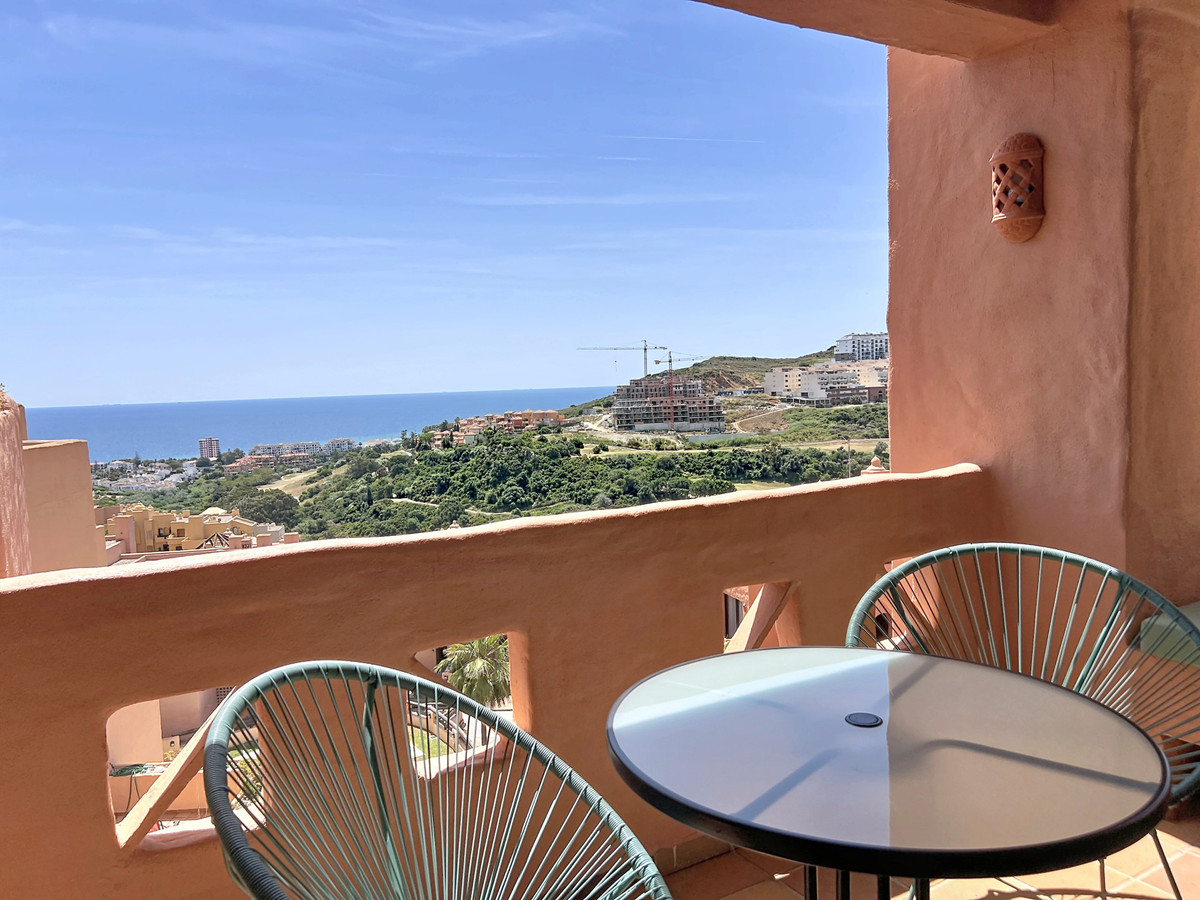 2 Bed Apartment for sale in Manilva Costa Del Sol, Málaga, Spain
