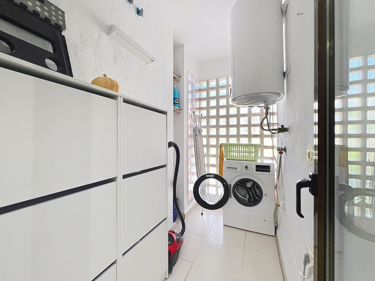 2 Bed Apartment for sale in Manilva Costa Del Sol, Málaga, Spain