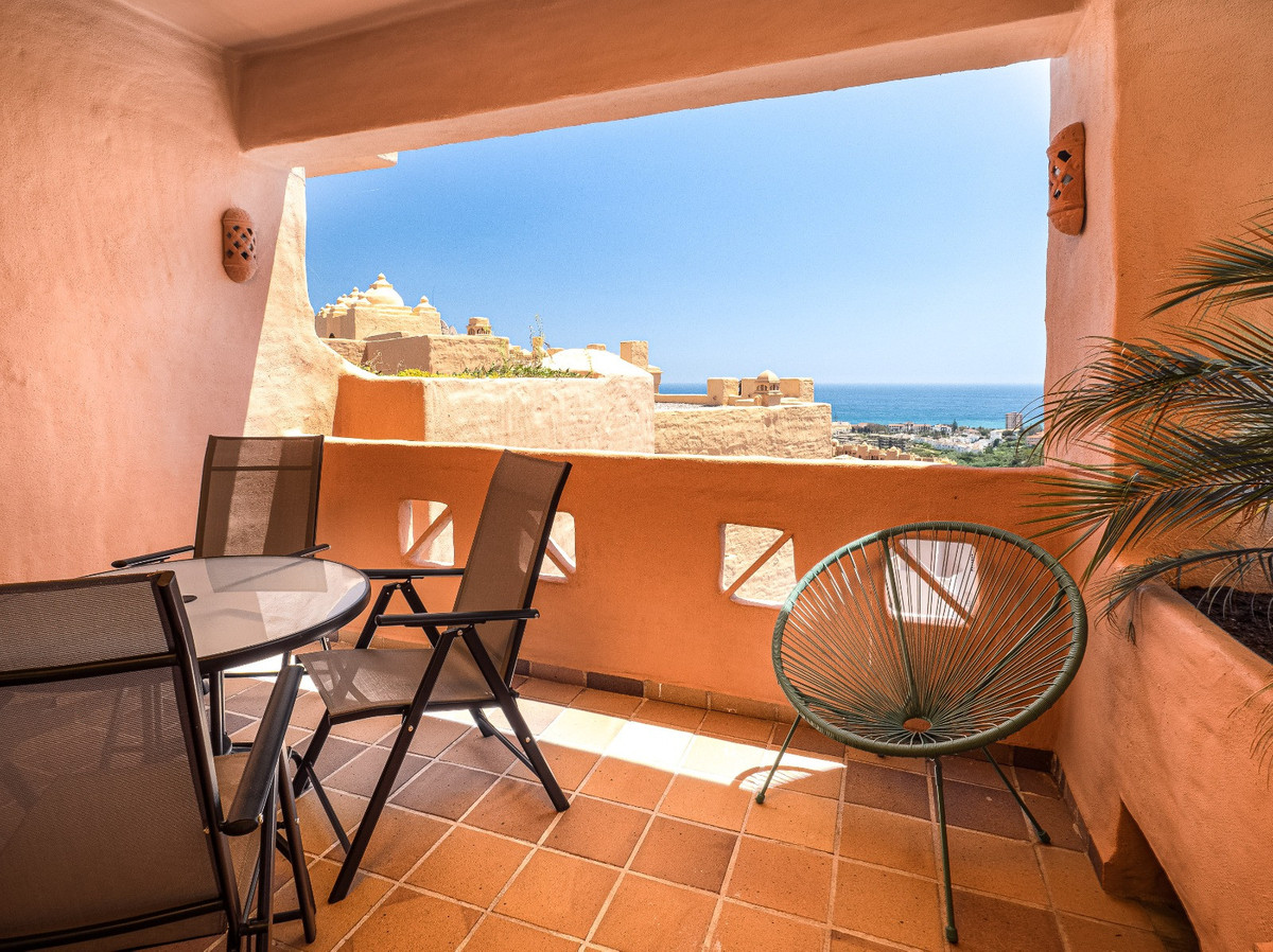 2 Bed Apartment for sale in Manilva Costa Del Sol, Málaga, Spain