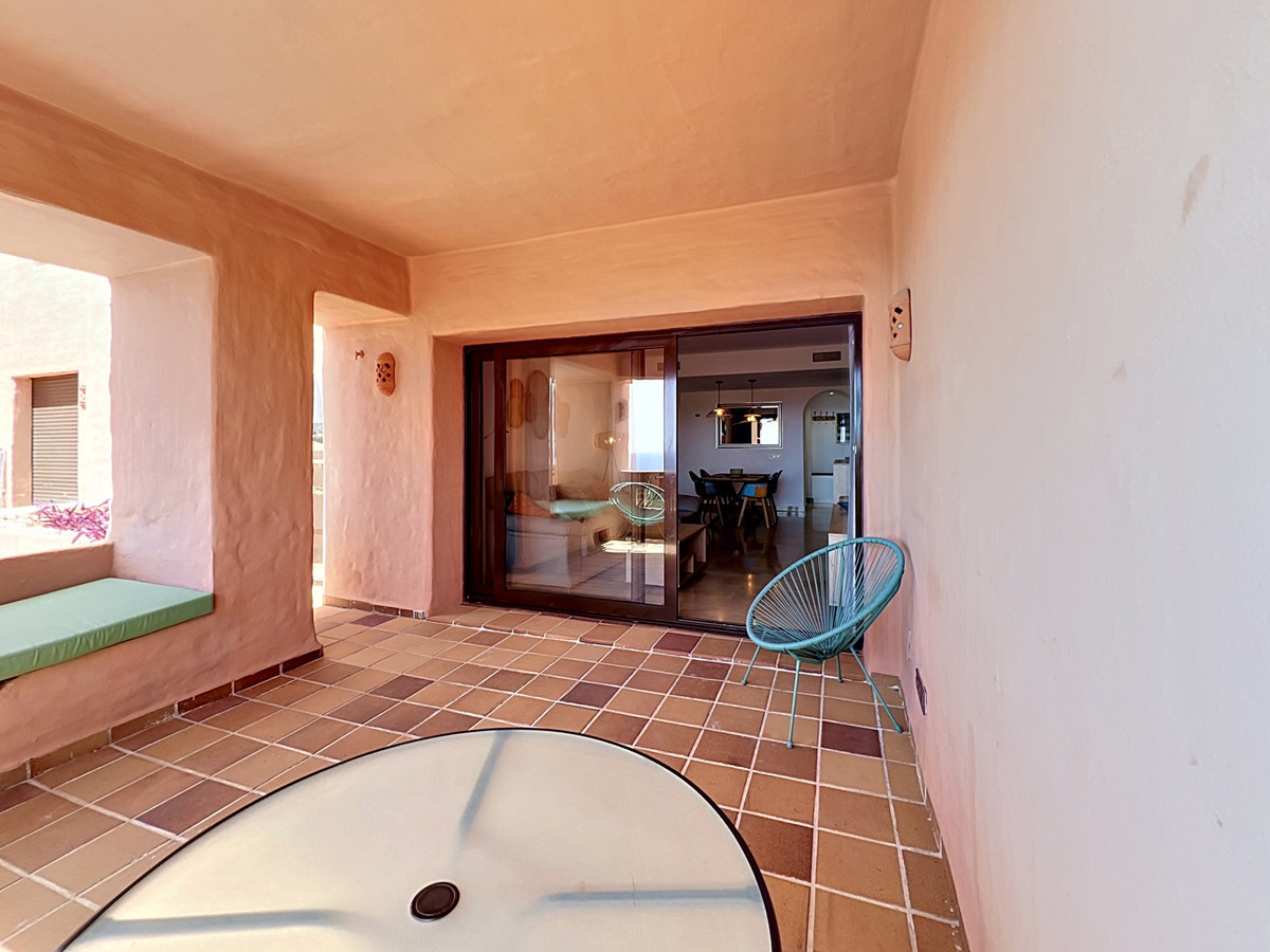 2 Bed Apartment for sale in Manilva Costa Del Sol, Málaga, Spain