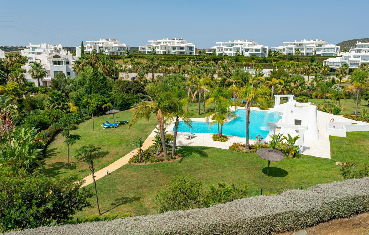 2 Bed Apartment for sale in Casares Costa Del Sol, Málaga, Spain