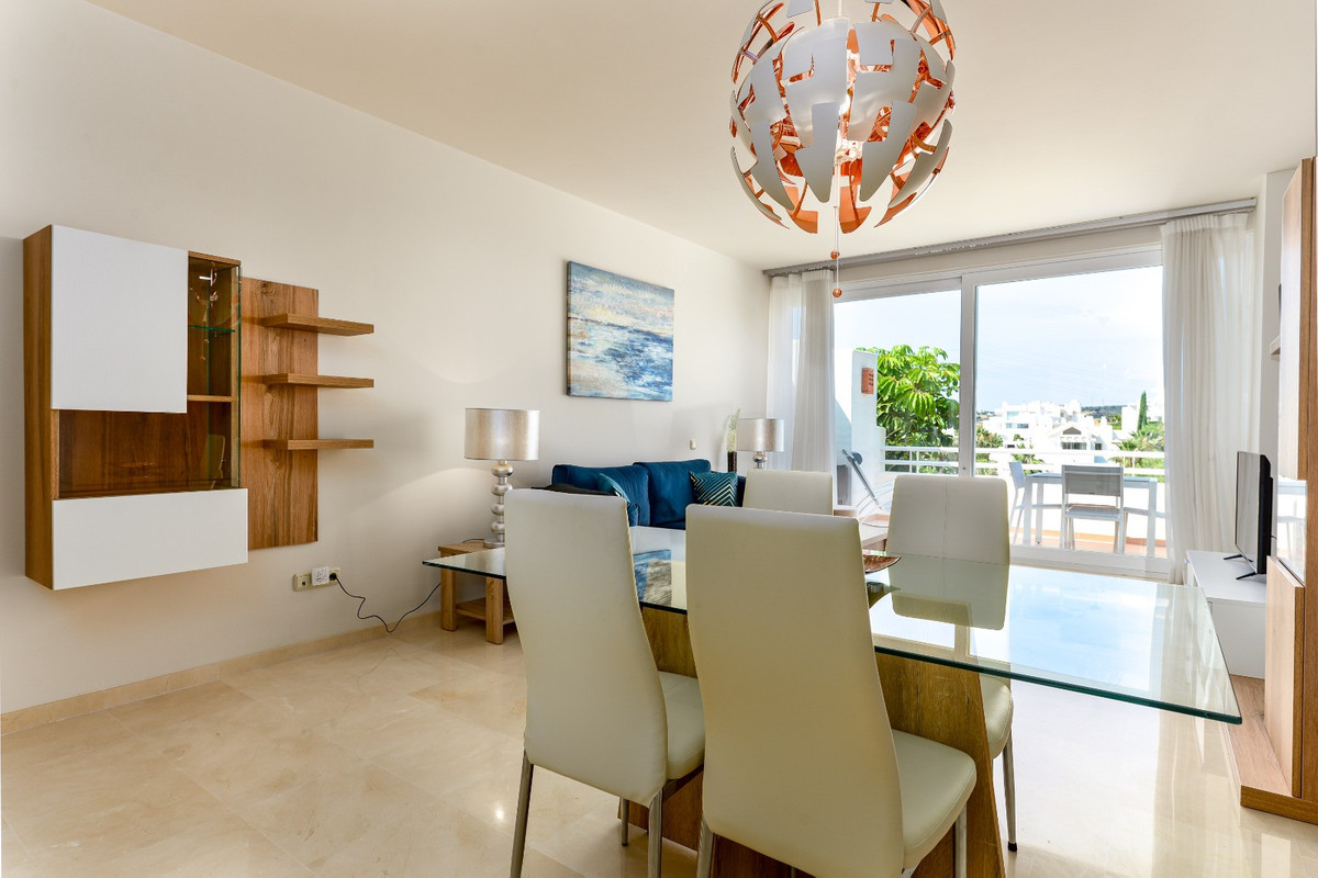2 Bed Apartment for sale in Casares Costa Del Sol, Málaga, Spain