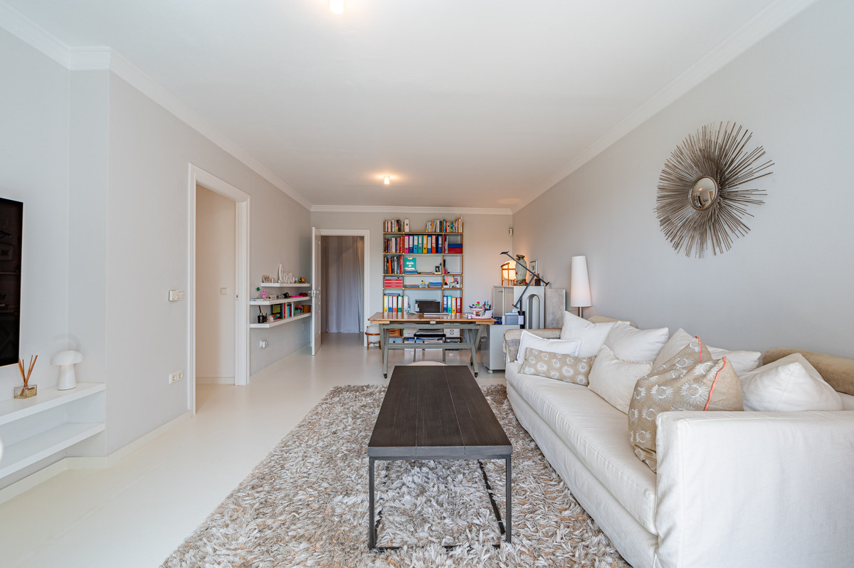 3 Bed Townhouse for sale in The Golden Mile Costa Del Sol, Málaga, Spain
