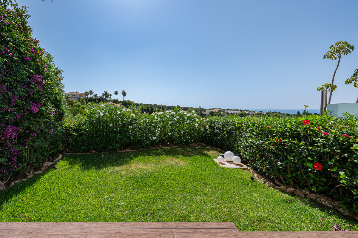 3 Bed Townhouse for sale in The Golden Mile Costa Del Sol, Málaga, Spain