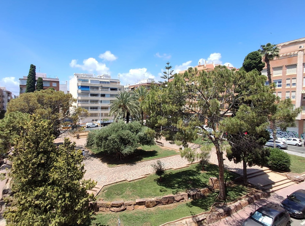 2 Bed Apartment for sale in Torrevieja Costa Blanca, Alicante, Spain
