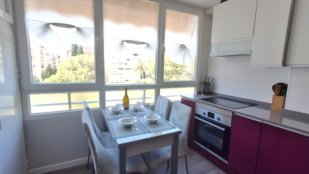 2 Bed Apartment for sale in Torrevieja Costa Blanca, Alicante, Spain