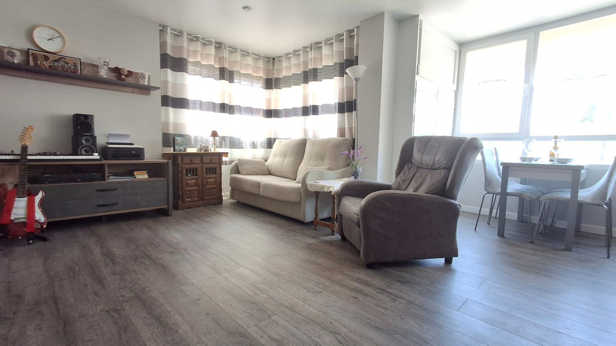 2 Bed Apartment for sale in Torrevieja Costa Blanca, Alicante, Spain