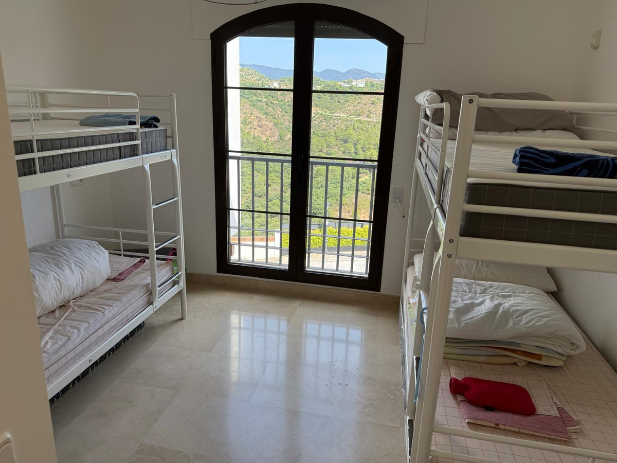 2 Bed Apartment for sale in Benahavís Costa Del Sol, Málaga, Spain