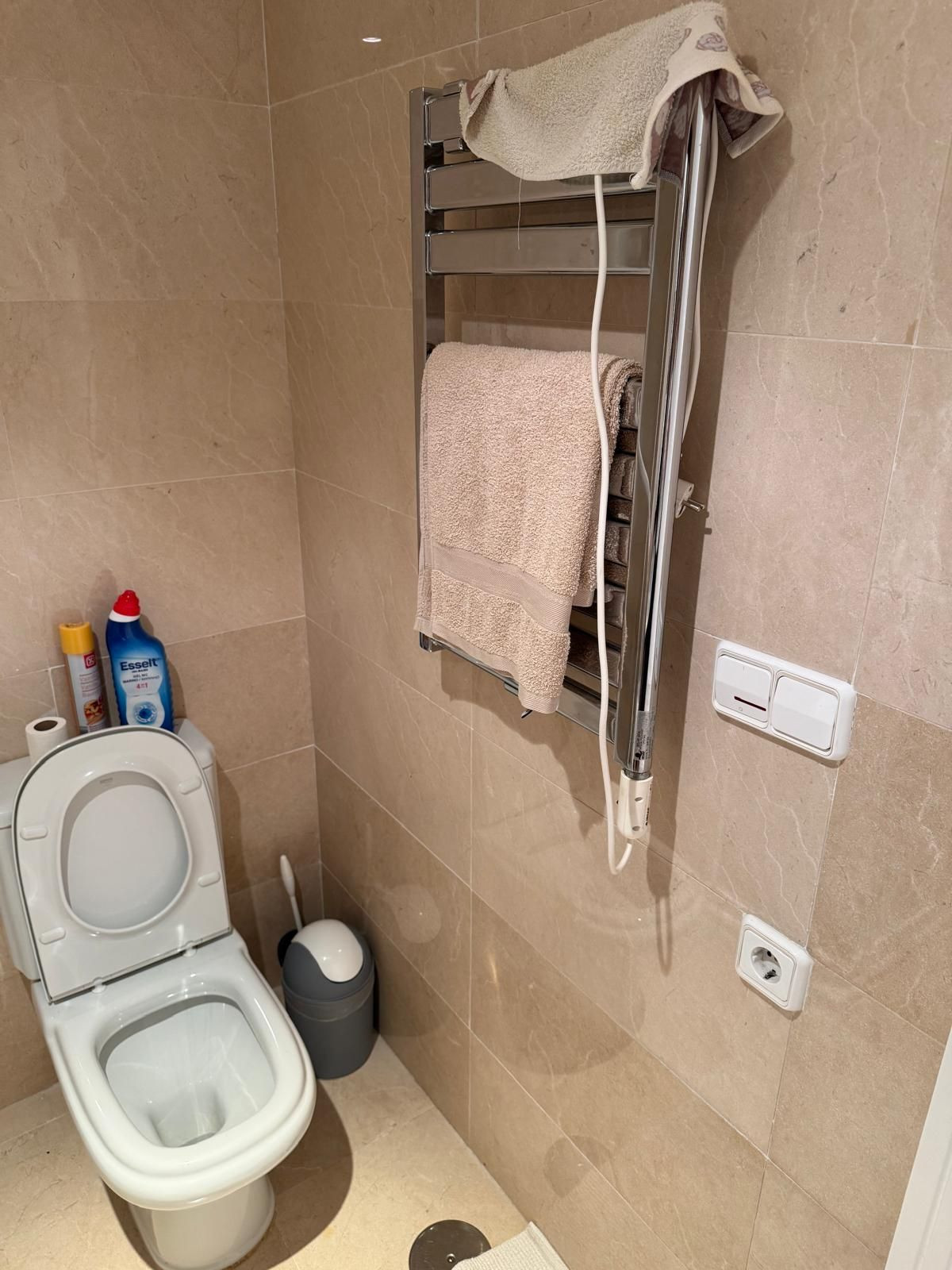 2 Bed Apartment for sale in Benahavís Costa Del Sol, Málaga, Spain