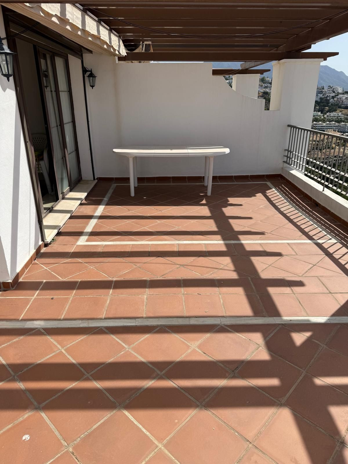 2 Bed Apartment for sale in Benahavís Costa Del Sol, Málaga, Spain