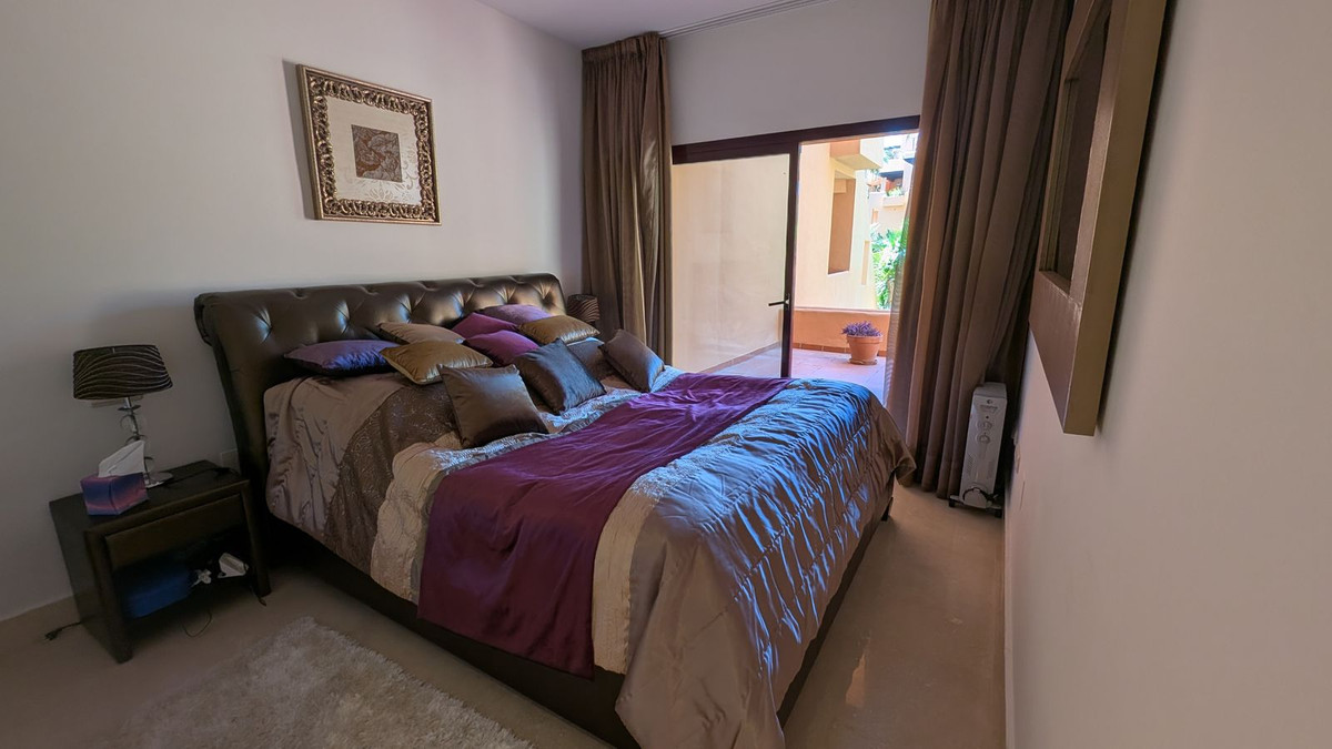 2 Bed Apartment for sale in San Pedro De Alcántara Costa Del Sol, Málaga, Spain
